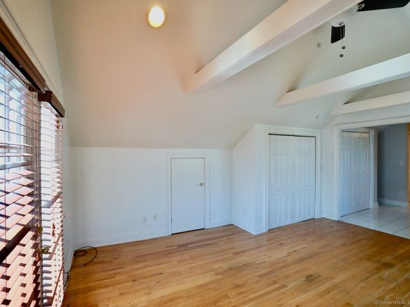1035 Black Rock Turnpike 1035, Fairfield CT 06825