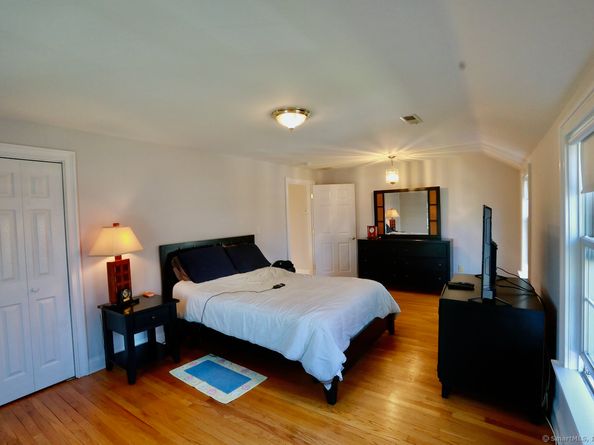 1035 Black Rock Turnpike 1035, Fairfield CT 06825