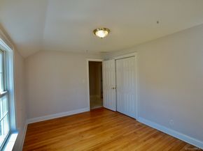 1035 Black Rock Turnpike 1035, Fairfield CT 06825