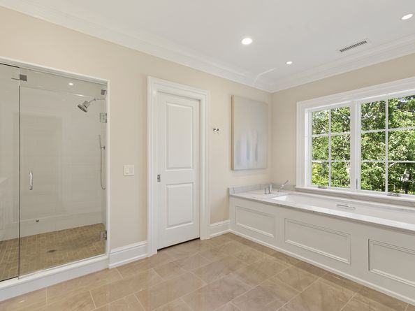 29 Rogues Ridge, Weston CT 06883