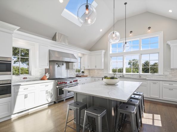 29 Rogues Ridge, Weston CT 06883