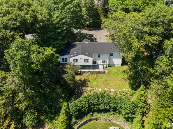 28 Gregory Road, Greenwich CT 06807