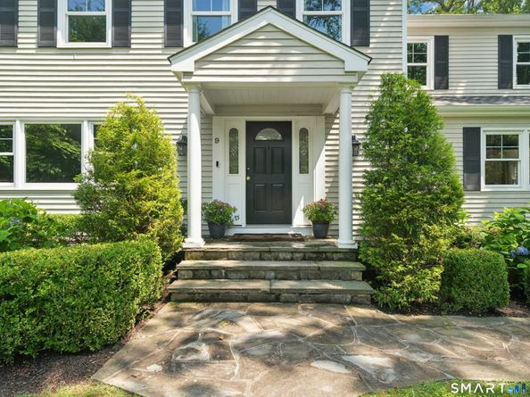 9 Nursery Court, Norwalk CT 06850