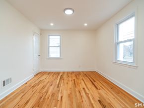 484 Reitter Street W, Stratford CT 06614