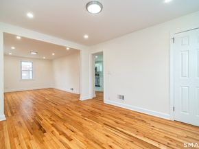 484 Reitter Street W, Stratford CT 06614