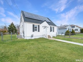 484 Reitter Street W, Stratford CT 06614