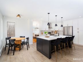6 Daniels Drive, Danbury CT 06811