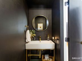 6 Daniels Drive, Danbury CT 06811