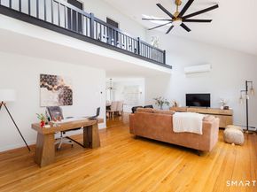 6 Daniels Drive, Danbury CT 06811