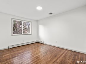 11 Lane Street, Shelton CT 06484