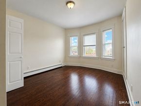 40-44 Vine Street, Bridgeport CT 06604