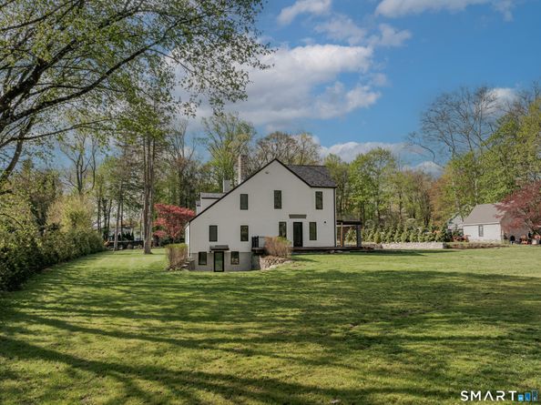 201 Ponus Avenue, Norwalk CT 06854