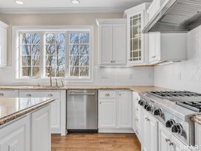 2 Somerset Lane, Newtown CT 06482