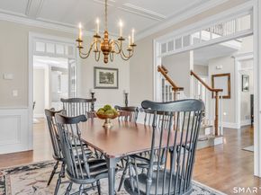 2 Somerset Lane, Newtown CT 06482