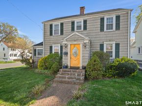 455 Woodlawn Avenue, Stratford CT 06614