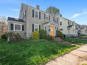 455 Woodlawn Avenue, Stratford CT 06614
