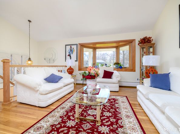 43 Hidden Brook Drive, Stamford CT 06907