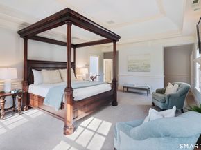 140 Stoneleigh Road, New Canaan CT 06840