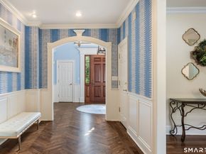 140 Stoneleigh Road, New Canaan CT 06840