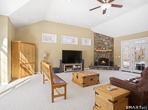 88 Kings Highway, Shelton CT 06484