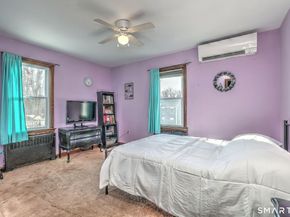 7 E Lake Road, Trumbull CT 06611