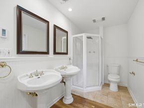 156 W Haviland Lane, Stamford CT 06903
