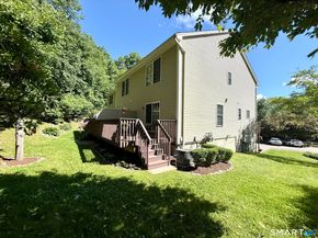 40 Trolley Bridge Road 9, Shelton CT 06484