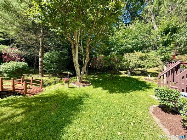 40 Trolley Bridge Road 9, Shelton CT 06484