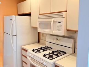 187 Mayfield Drive 187, Trumbull CT 06611