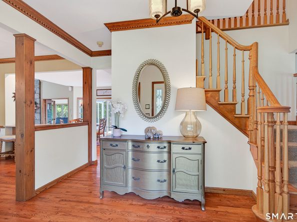 7 Huntington Lane, New Fairfield CT 06812