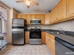 71 Strawberry Hill Avenue 1016, Stamford CT 06902