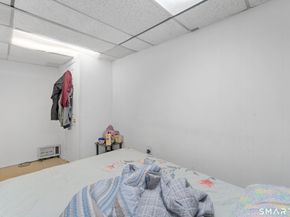 33 Colonial Road 9, Stamford CT 06906