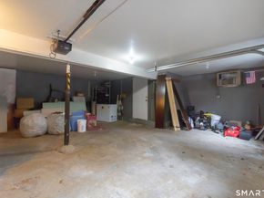 33 Colonial Road 9, Stamford CT 06906