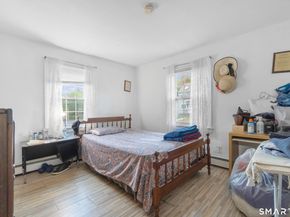 33 Colonial Road 9, Stamford CT 06906