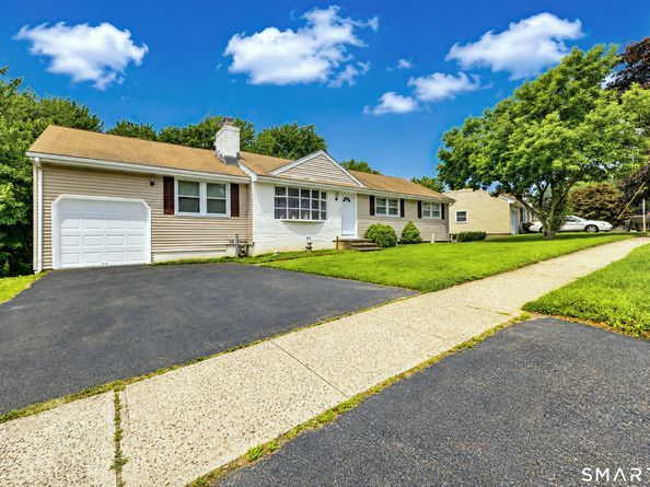 195 Emerald Place, Stratford CT 06614