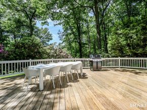 256 Wilton Road E, Ridgefield CT 06877