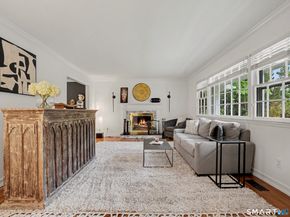 3 Pheasant Court, Norwalk CT 06854