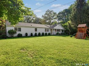 3 Pheasant Court, Norwalk CT 06854