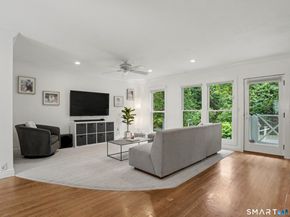 3 Pheasant Court, Norwalk CT 06854