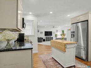 3 Pheasant Court, Norwalk CT 06854
