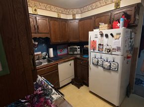 200 Woodmont Avenue 98, Bridgeport CT 06606