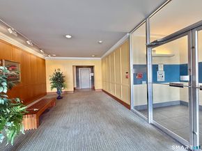 140 Grove Street 2H, Stamford CT 06901
