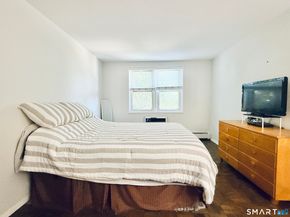 140 Grove Street 2H, Stamford CT 06901