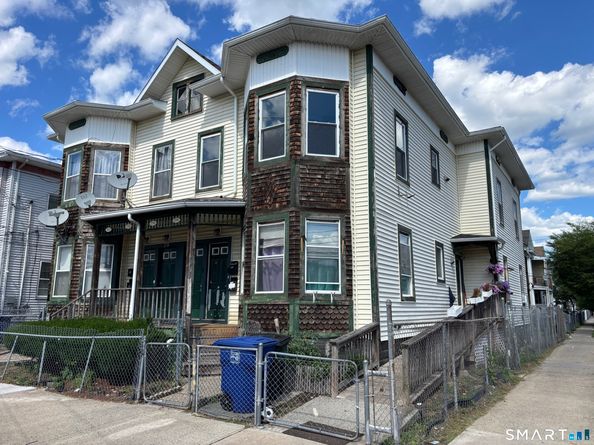 236 Brooks Street 236, Bridgeport CT 06608