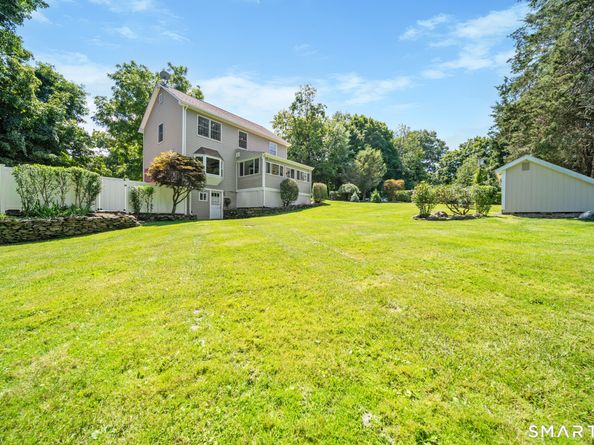 32 Taagan Point Drive, Danbury CT 06811