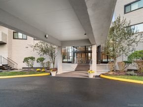 3200 Park Avenue 11E2, Bridgeport CT 06604