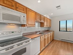 3200 Park Avenue 11E2, Bridgeport CT 06604