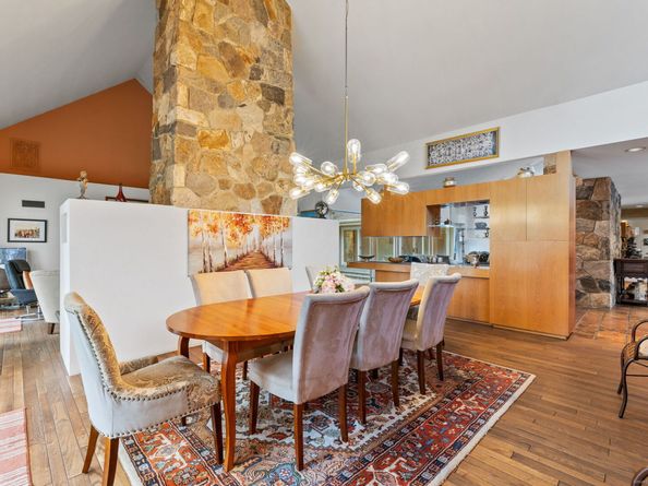 88 Starin Drive, Stamford CT 06902