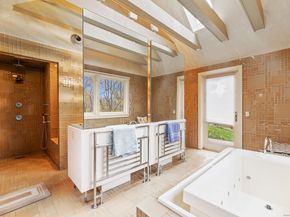 88 Starin Drive, Stamford CT 06902