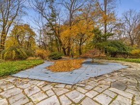 88 Starin Drive, Stamford CT 06902